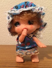 Vintage Thumb Sucking Creepy Sekiguchi Woozie Style Girl Plastic Baby Doll 4”