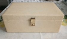 Vintage Jewellery Box Cream