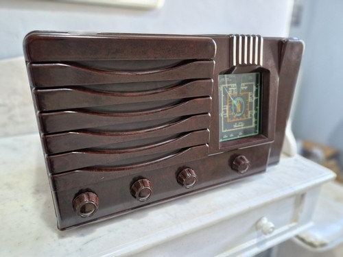 Art deco westminster bakelite - art,