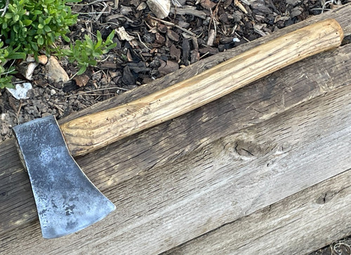 Vintage small lb axe - lb,