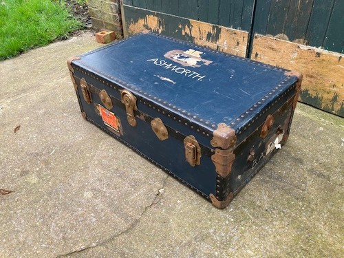 Antique steamer trunk vintage - trunk,