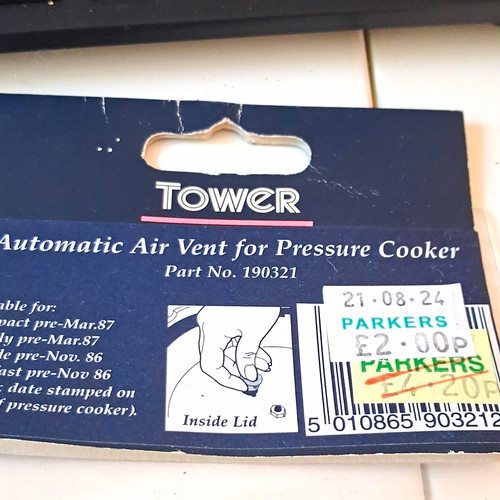 Tower pressure cooker - pressure,