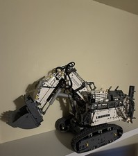 LEGO Technic 42100 Liebherr R 9800 Excavator Building Kit with Instructions