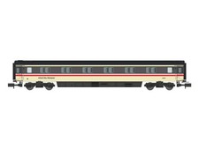 Dapol Mk3 Sleeper Coach BR Intercity Executive 10675 N Gauge DA2P-006-010