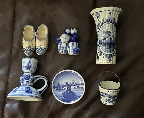 Delft pottery set pieces - delft,
