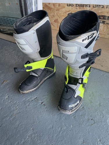 Sg12 gearne motorcycle - gearne, boots