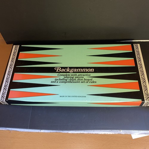 Vintage backgammon board set - backgammon,