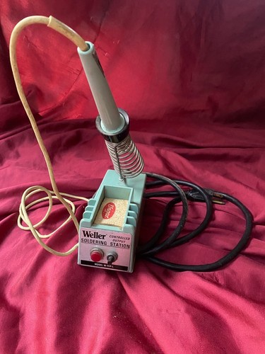 Weller soldering station - soldering,