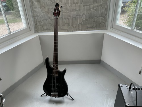 Gear4music bass guitar - gear4music,