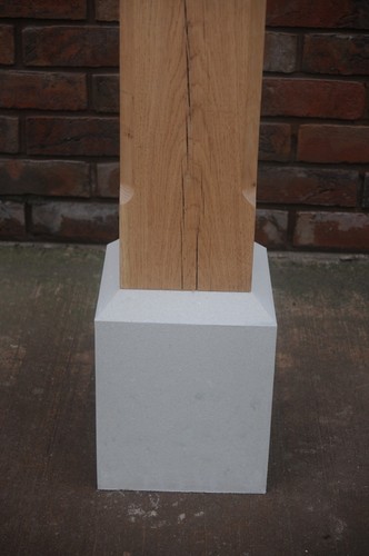 Staddle stones