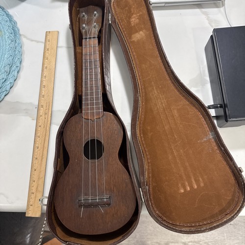 Martin vintage ukulele - martin,