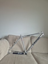 ORANGE GRINGO MOUNTAIN BIKE