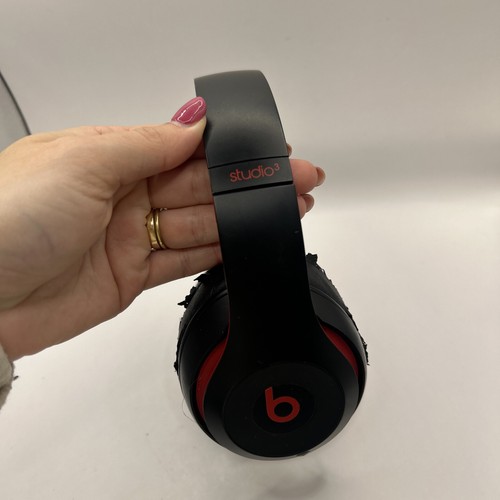 Beats dre studio3 - by, dr.