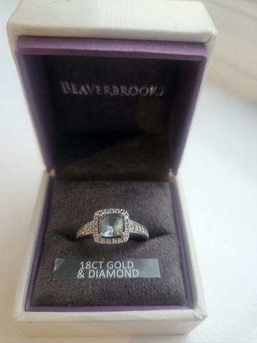 18ct white gold - 18ct,