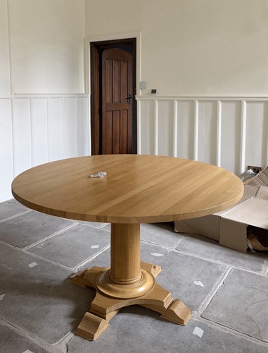 Mark wilkinson oak round - wilkinson,