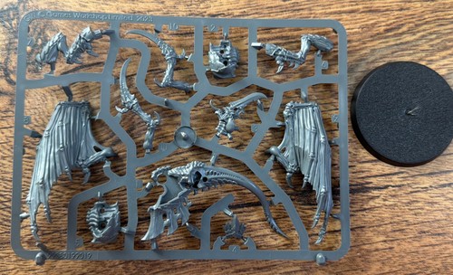 40k winged tyranid prime new - 40k,