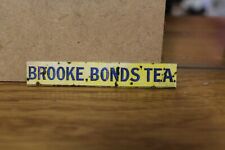 DOLLS HOUSE ( Metal Sign = Brook Bond Tea