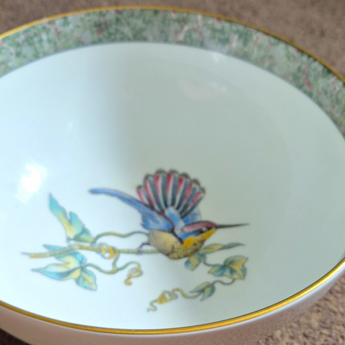 Wedgwood bone china humming - wedgwood,