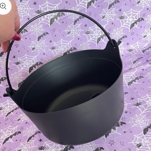 Sturdy cauldron witches and - sturdy, cauldron.