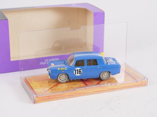 Norev renault 8 - 1/43,
