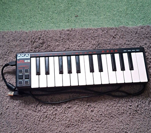 Akai professional lpk25 key - lpk25, 25-key