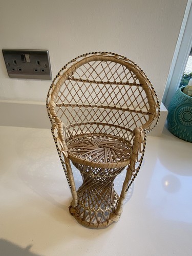 Wicker peacock chair for doll - for,