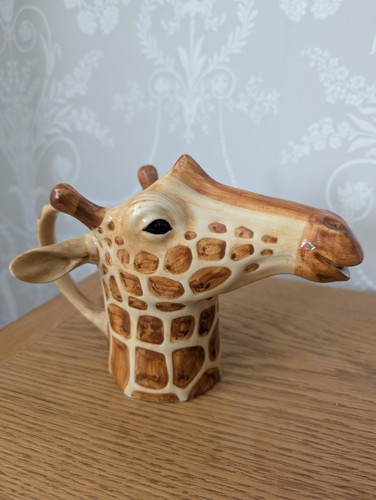 Quail ceramics giraffe head - quail,