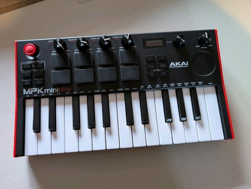Boxed akai professional mpk - boxed,