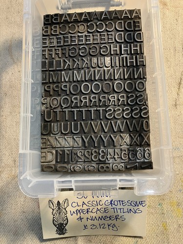 Point classic grotesque - 36,