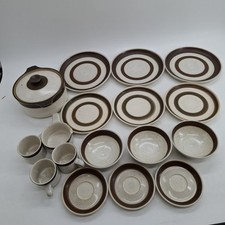 Denby Russet Stoneware Set 17