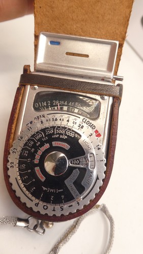 Sekonic light meter - l-6,
