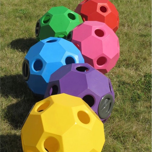 Parallax horse hay forage ball - horse,