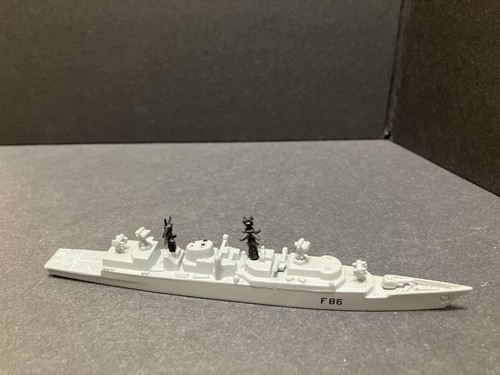 Minic ships p720 hms - p720,