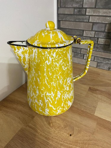 Vintage enamelware yellow - vintage,