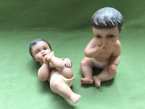 Two piano baby figurines - two, baby’s