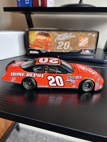 Tony stewart the home - stewart,