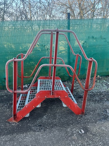 Steel step staircase - steel,