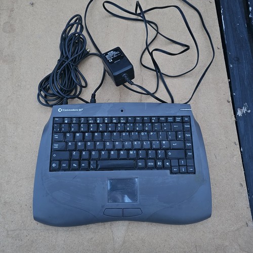 Rare commodore web wired - commodore, 64