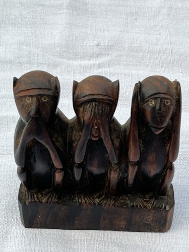 Three wise monkeys vintage - wise,