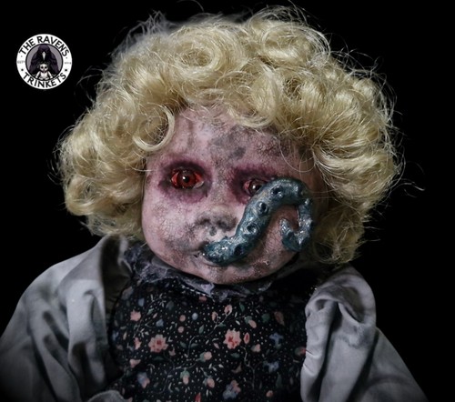 Creepy doll porcelain horror - creepy,