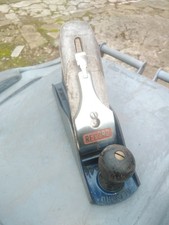 VINTAGE RECORD 4.1/2 WOODWORK PLANE. NO DAMAGE GOOD CONDITION.