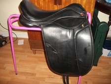 17.5" Saddle Company Dressage