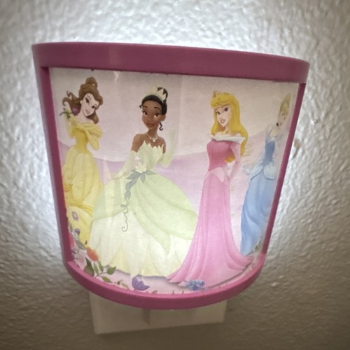 Disney princess plug night - princess,