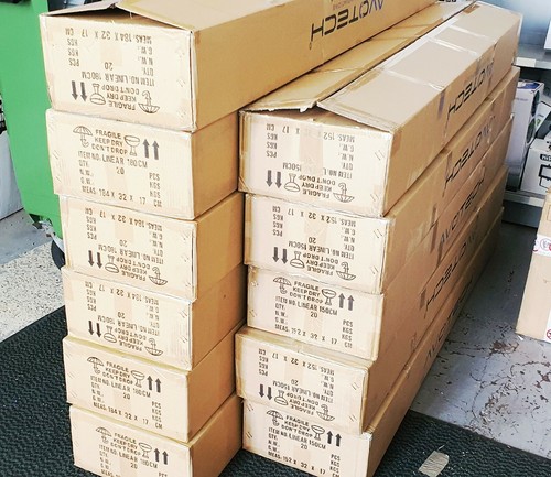 Job lot 20x 5ft led - led, batten