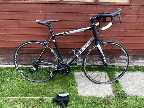 Cube carbon super light - cube,