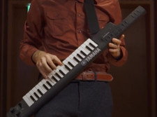 YAMAHA Sonogenic SHS-500 Black 37-Key Shoulder Keytar SHS-500B New