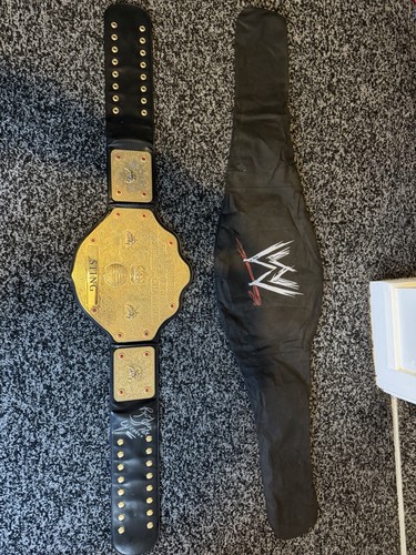 Wwe figs world heavy - figs, weight