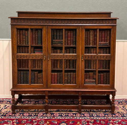 Antique english jacobean - english,