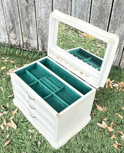 Vtg french provincial dresser - vtg,
