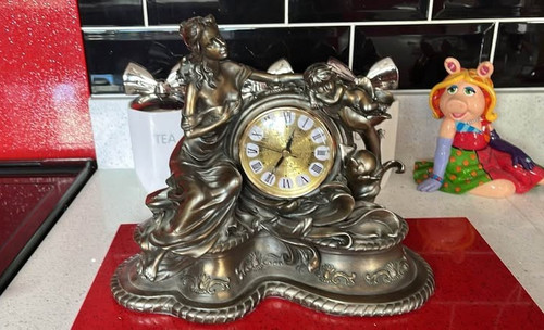 Bronze effect mantle clock vgc - bronze,